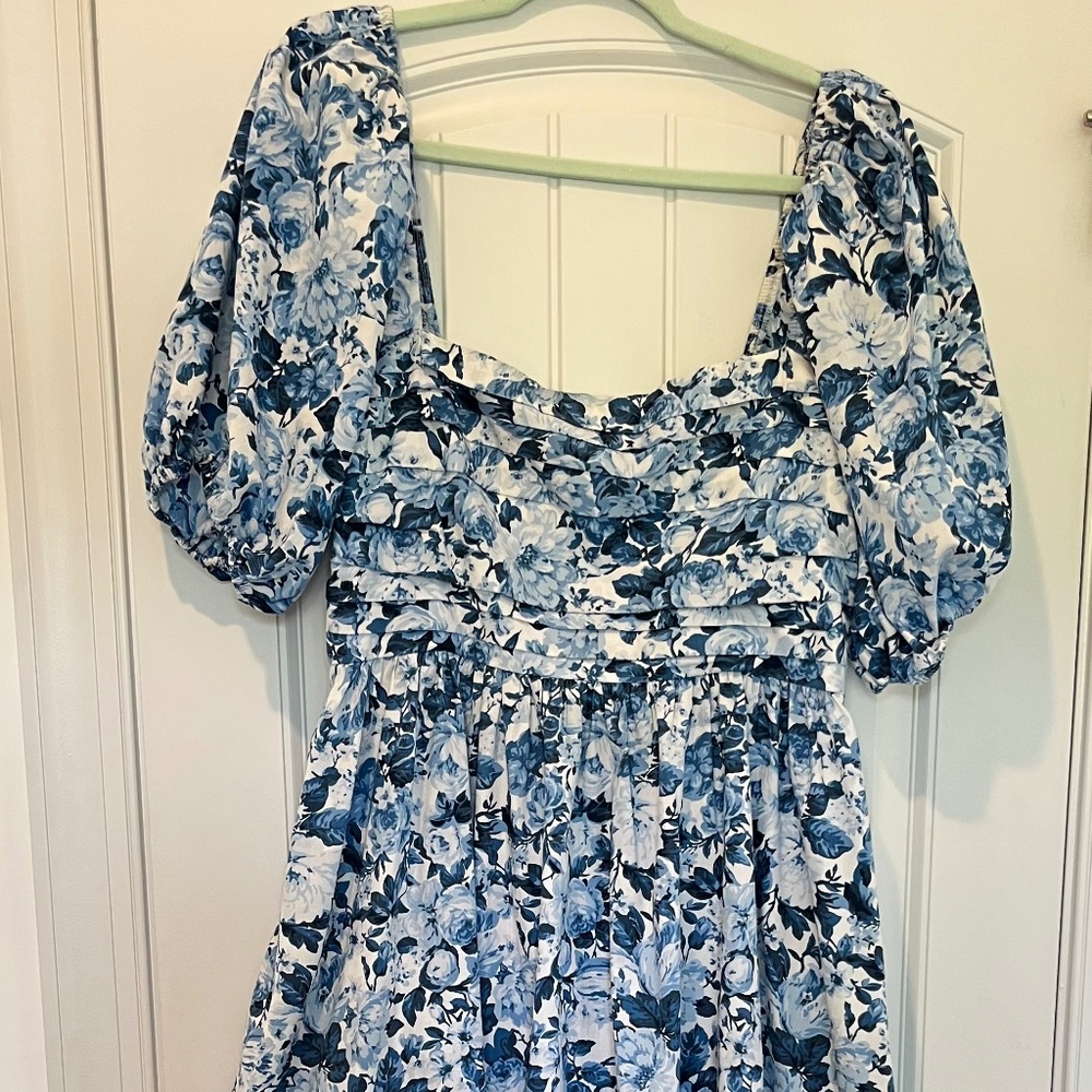 Abercrombie & Fitch Emerson Puff Sleeve Midi Dress – Blue & White Floral Size L